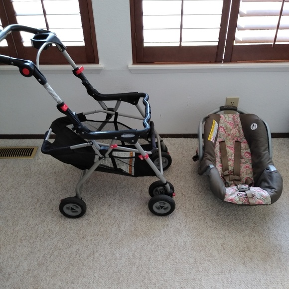 Other - Graco snap in carseat & stroller
